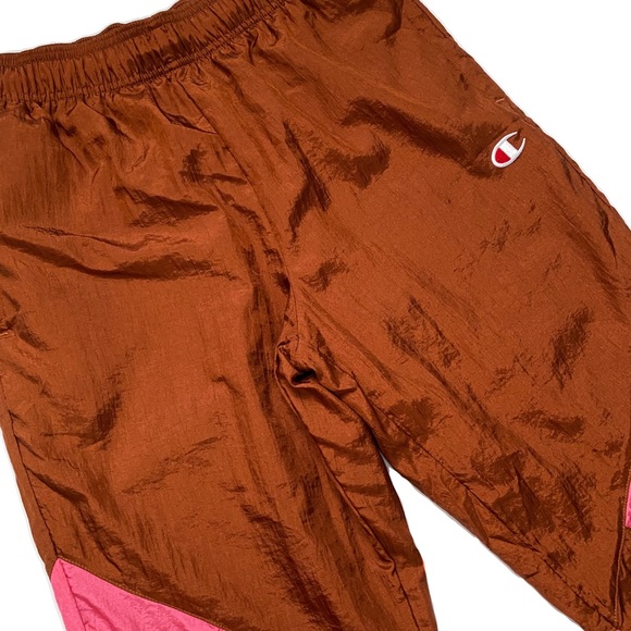 CHAMPION UO Exclusive Hoodie and Wind Pant Set - Picture 8 of 16